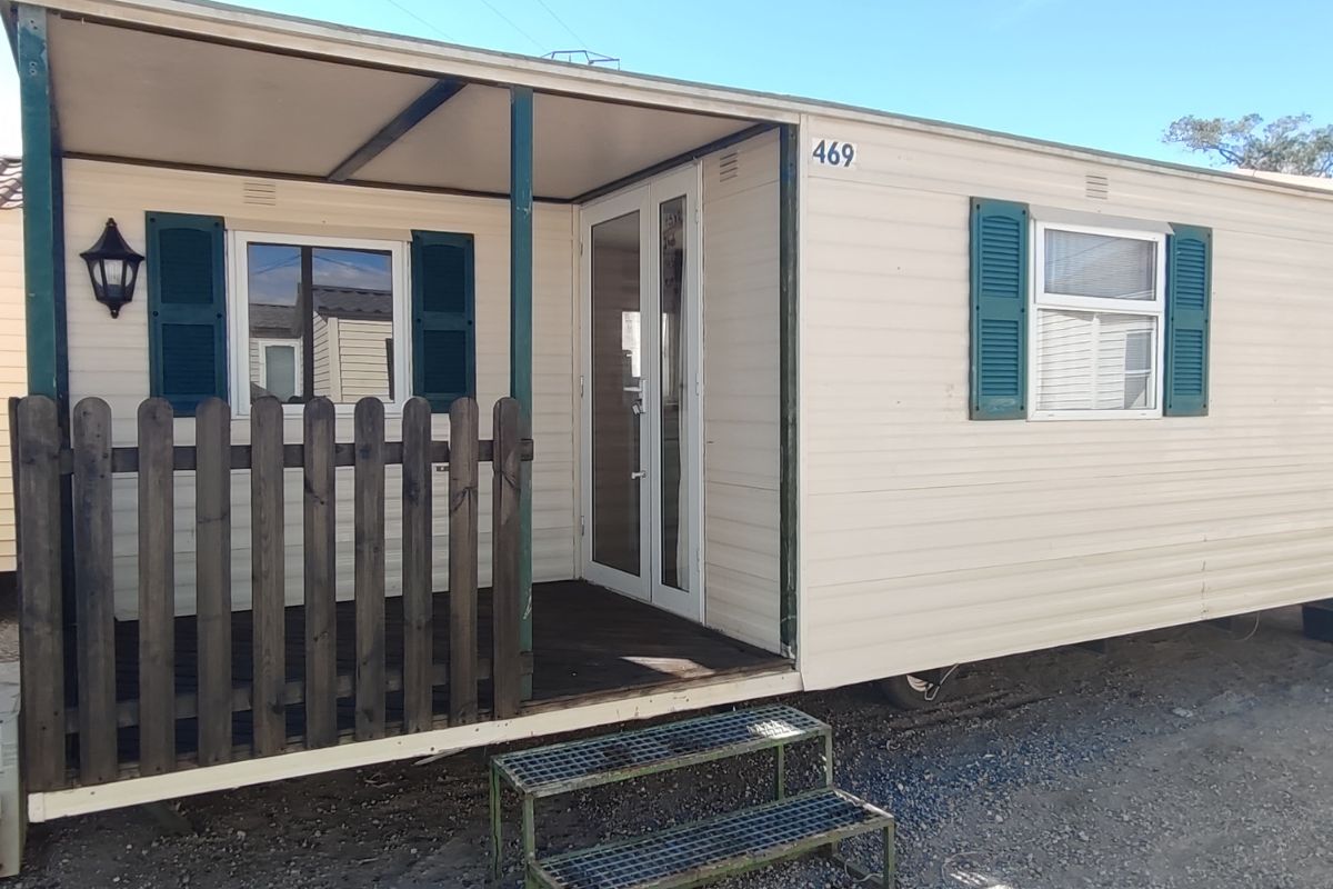 REF. M29 WILLERBY 7'5x4m